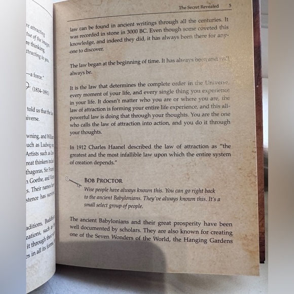 📚 Vintage 2006 Hardcover Book - The Secret by Rhonda Byrne - Picture 12 of 16